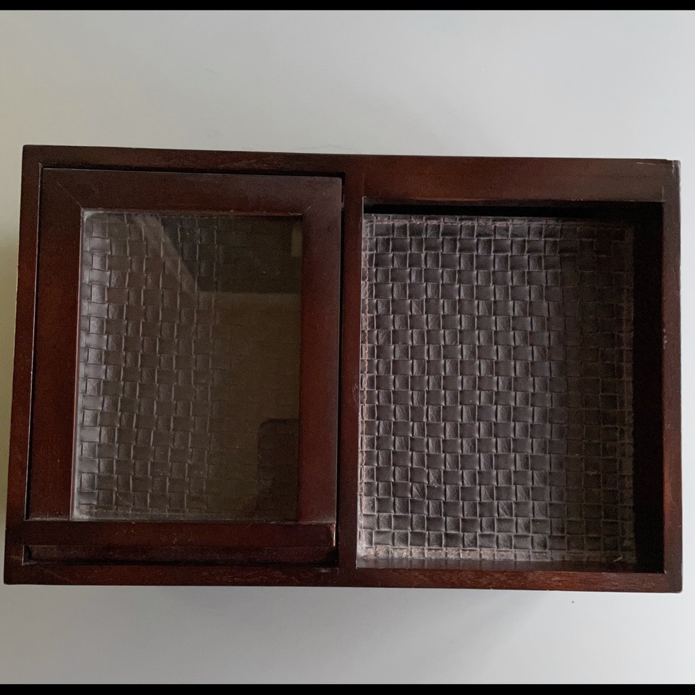 GUC Wood Dresser Valet Storage/Organizer